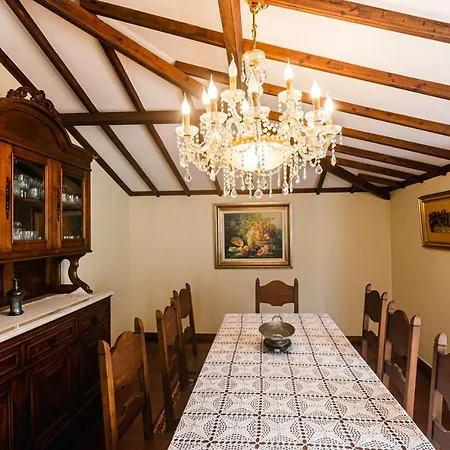Apartament Azores *