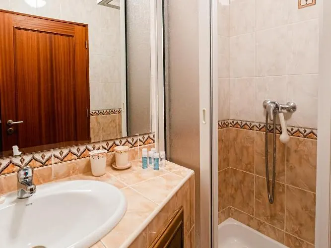 Azores * Ponta Delgada (Sao Miguel)